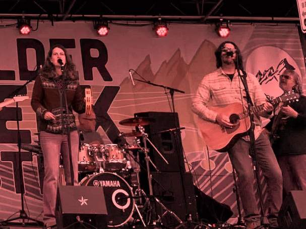 music at bricks on main "Tenbucksixer"