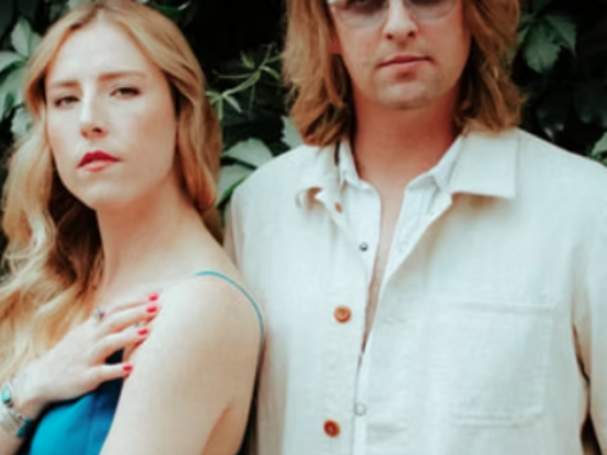 Many Mountains w/ Deva Yoder