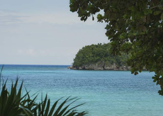 002_JTB_OchoRios_Nature_Ocean_Beach_Water 2_Columbus_Cove