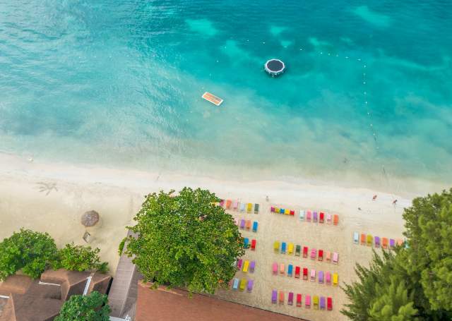 020_JTB_Negril_Brand_Beach