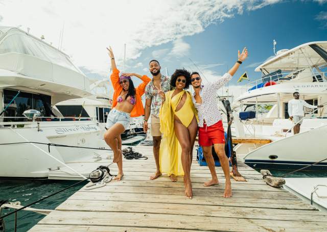 Yacht Day With Friends