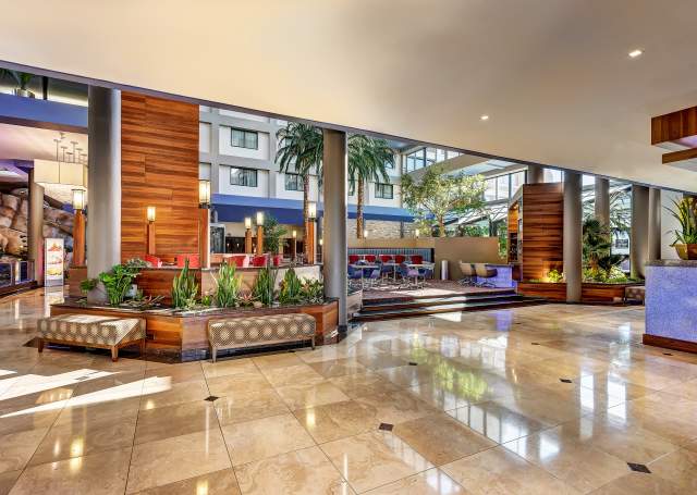 Crowne Plaza Foster City - San Mateo