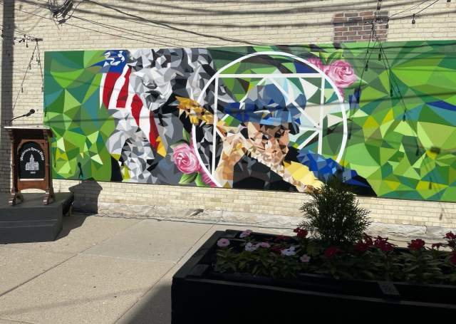 North Benton Street Mural