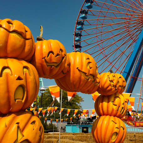 Cedar Point HalloWeeeknds pumpkins ferris wheel