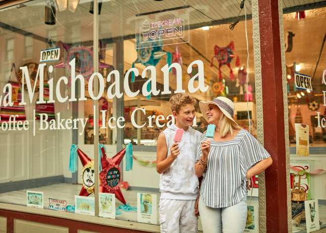 La Michoacana Irmanaju | Galena Ice Cream Shop | Galena Country