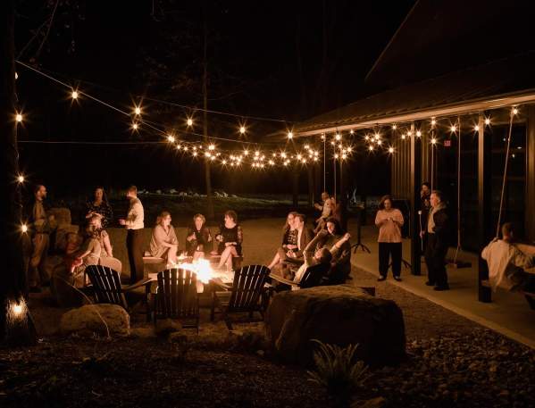 $1 Off Cider or Wine at Retreat 21