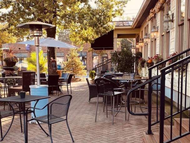 Outdoor patio seating at The Alreddy Cafe in Sharonville (photo: @thealreddycafe)
