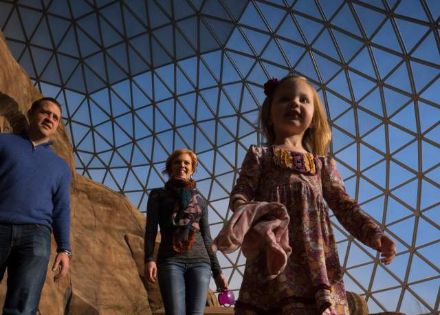 Wildly Fun Omaha Travel Tips from Zoo Leaders