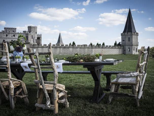 Kentucky Castle Table Setting