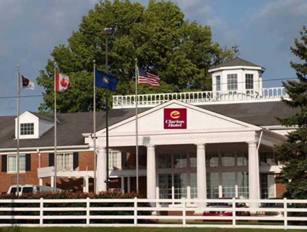 Clarion Hotel Conference Center North