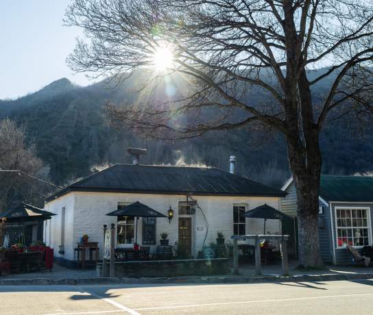 The Fork and Fork and Tap in Arrowtown on a brisk winters day