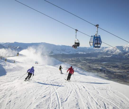 Skiing on Coronet Peak on a bluebird day