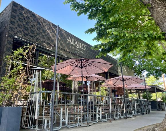 Alaro Brewing Front Patio