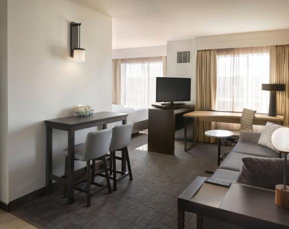 Living Room 1002