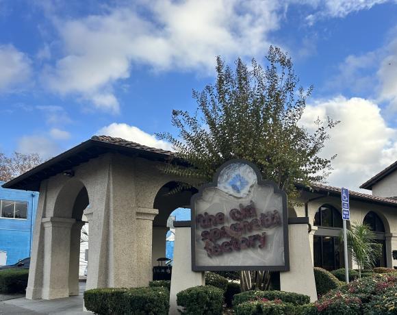 Old Spaghetti Factory Front