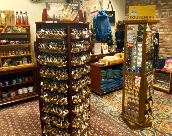 Store Main Image