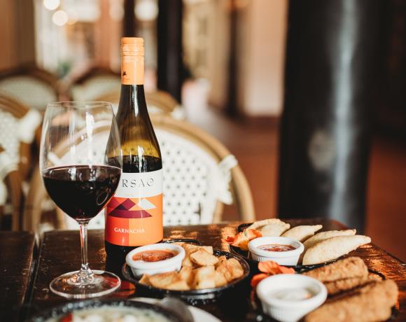 Tapas and Wine