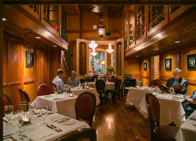 Restaurant August