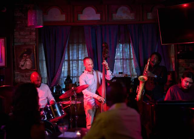 Live Music at Bayou Bar - Pontchartrain Hotel