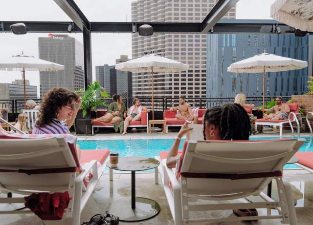 The Pool Club – Virgin Hotels New Orleans