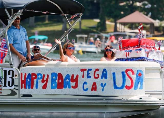 250th U.S. of Cay Boat Parade