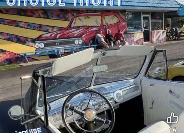 Blue Streak Cruise Night