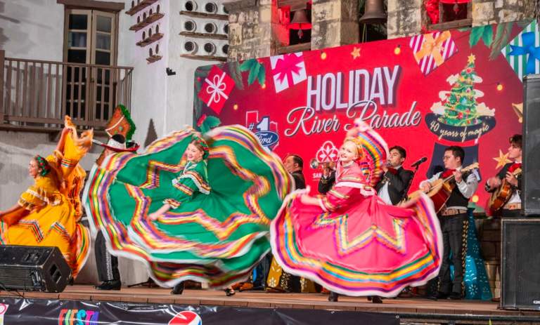 Your Guide to November on the San Antonio River Walk