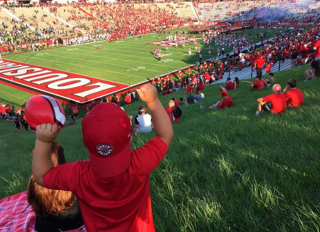 Football Cajun Field