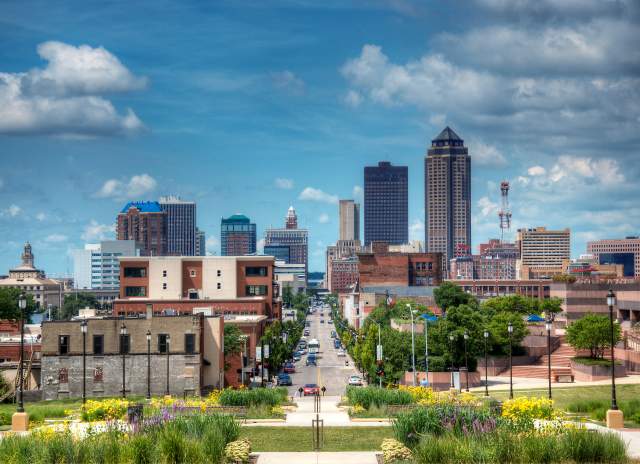 Five Ways to Explore Greater Des Moines During Tournament Time