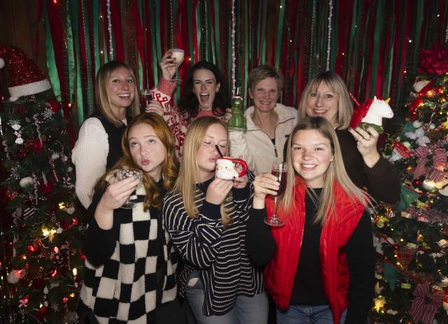 Holiday Pop-Ups in Greater Des Moines
