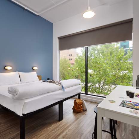 Hostel G, Perth Suite