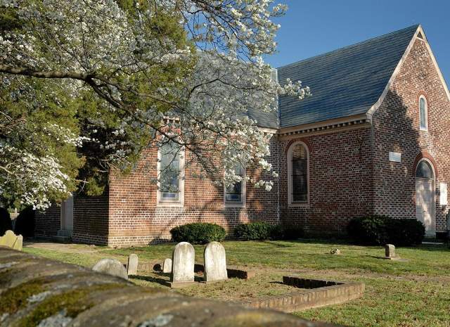 Blandford Church & Cemetery
