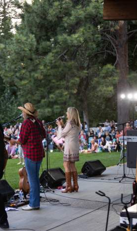 Live! in Lake Country