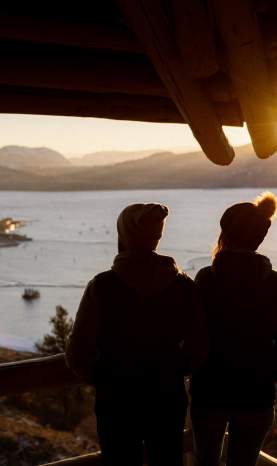 Hiking at Knox Mountain Park 1