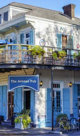 The Avenue Pub