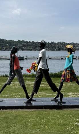 Summer Gene Coulon Statue