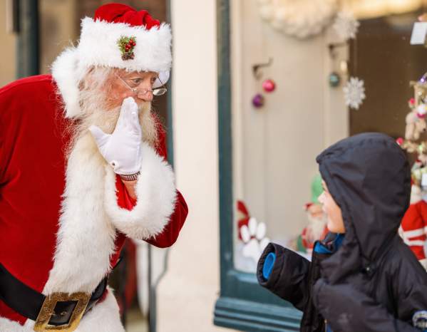 The Spirit of Christmas in Historic New Castle