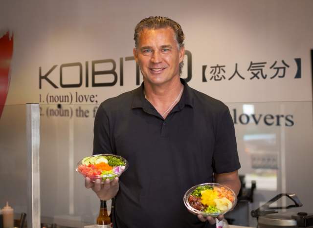 Former D-backs MLB Pitcher Todd Stottlemyre Hits a Home Run With His Restaurant