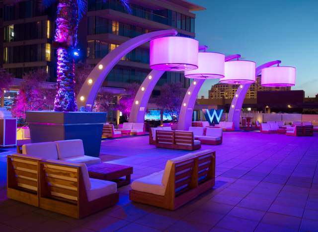 W Scottsdale Offers Exclusive Package For Men's College Basketball Tournament