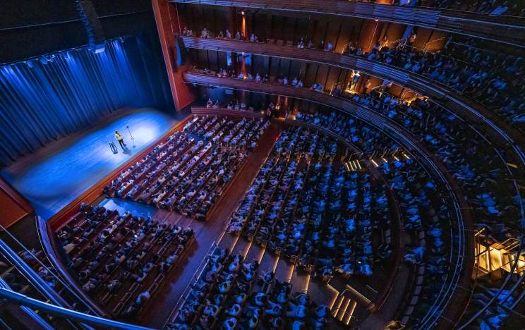 Dr. Phillips Center for the Performing Arts steinmetz hall audience