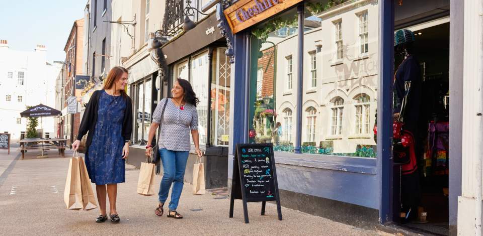 Cheshire Cat Clothing – a brand new bohemian festival-esque clothing store in Southampton.
