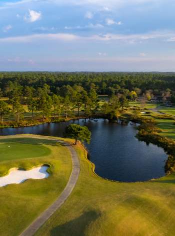 Thistle Golf Club clubhouse and hole #2 MacKay course