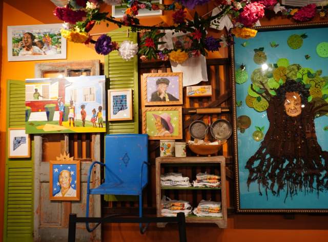 A Peek at the Past: The Polklore Micro-Museum