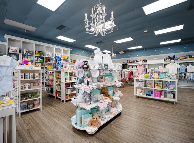 Teacups and Tadpoles Children's Boutique Interior