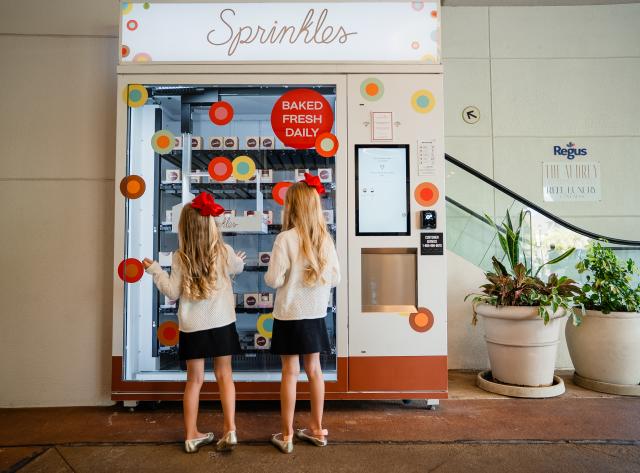 Sprinkles Cupcakes ATM - Wide