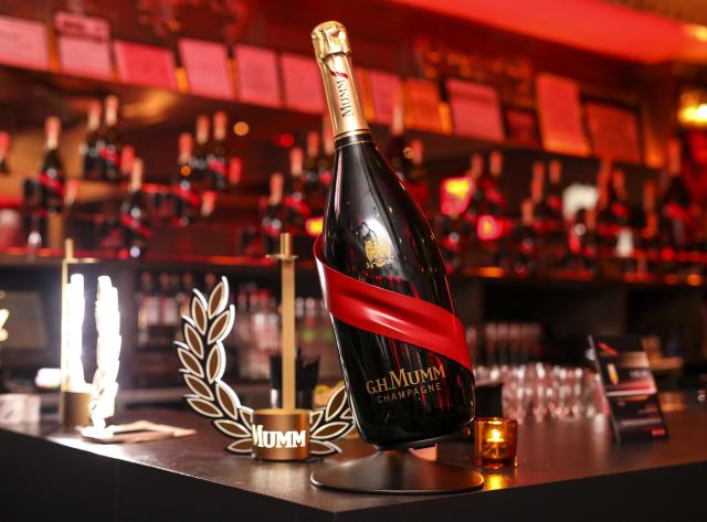 GH Mumm Champagne