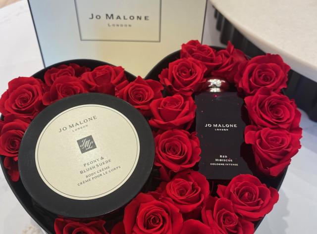 Valentine's Perfume Gift Set