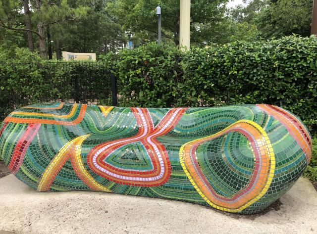 Art Bench: Bean