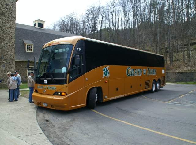 Bus Tours - Photo courtesy of ©Jim Duell page