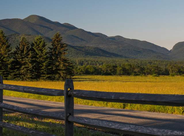 A view of the Algonquin Peak, Indian Pass from Adirondack LOJ Road